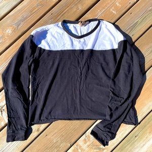Long sleeve skater girl t-shirt
